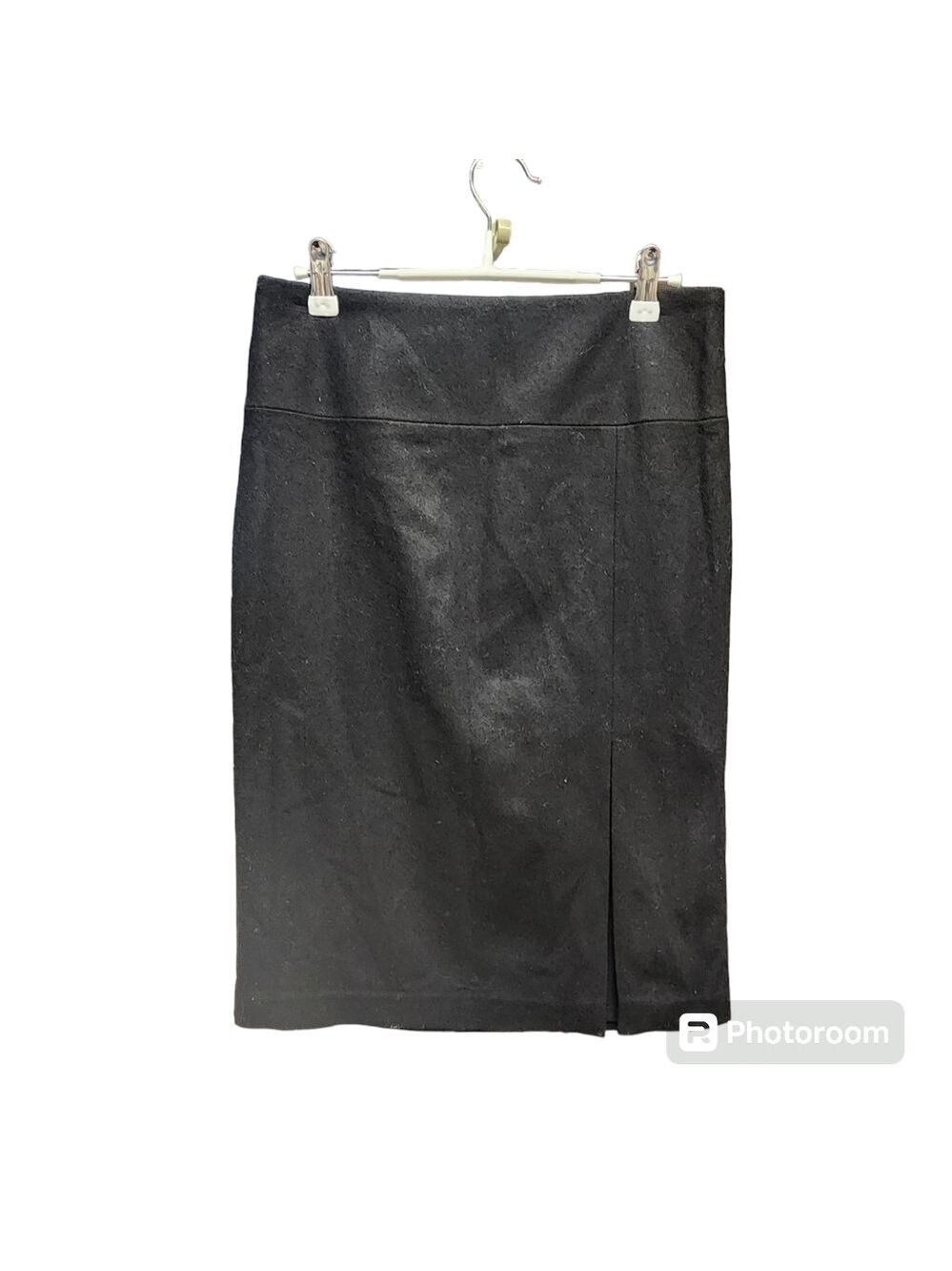 Banana Republic Black Wool Blend Pencil Skirt With Slit Sz. 4 Professional  NWT